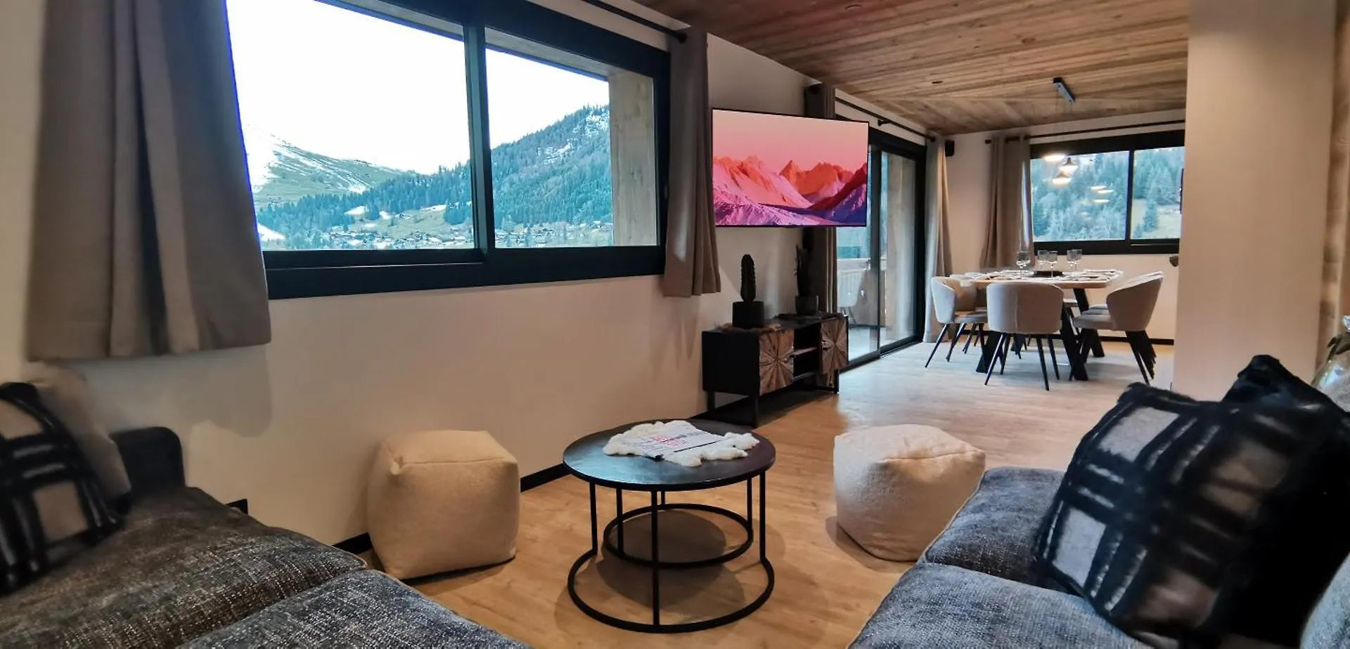 Appartement 3 Chambres Lumineux Avec Exterieur La Clusaz France